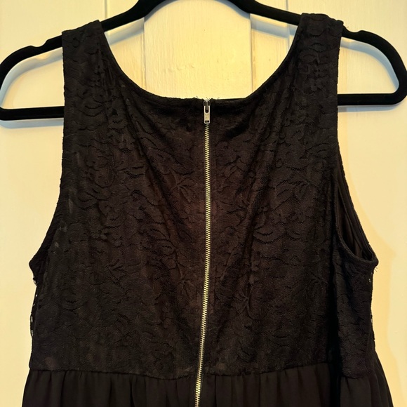 ✨torrid black lace chiffon zipper back babydoll top✨ - Picture 6 of 9